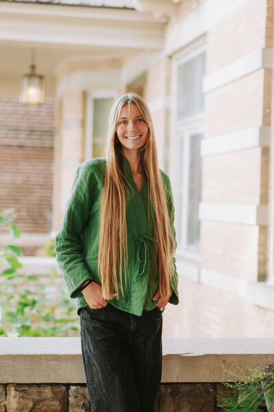 Link to: https://cultivatemh.ca/users/heather-bungay